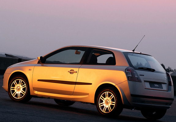 Images of Fiat Stilo 3-door ZA-spec (192) 2003–06