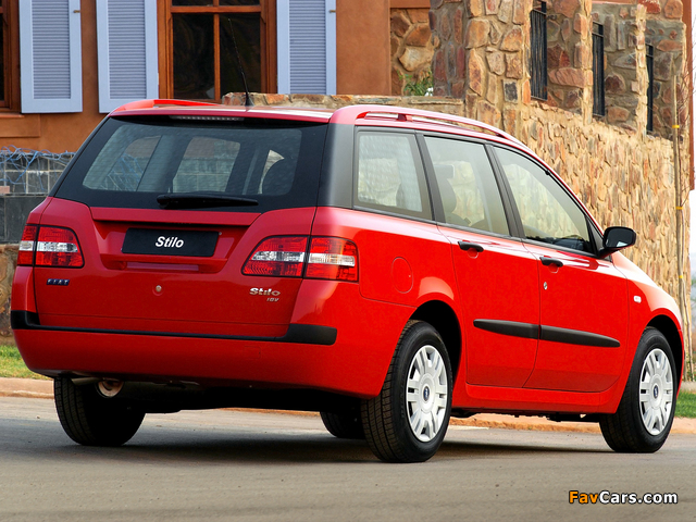 Images of Fiat Stilo Multiwagon ZA-spec (192) 2004–06 (640 x 480)