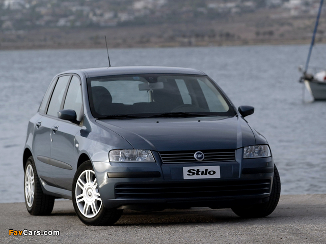 Photos of Fiat Stilo 5-door (192) 2001–04 (640 x 480)