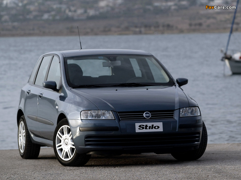 Photos of Fiat Stilo 5-door (192) 2001–04 (800 x 600)