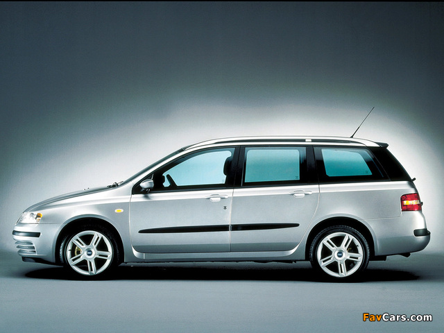 Photos of Fiat Stilo Multiwagon (192) 2002–06 (640 x 480)