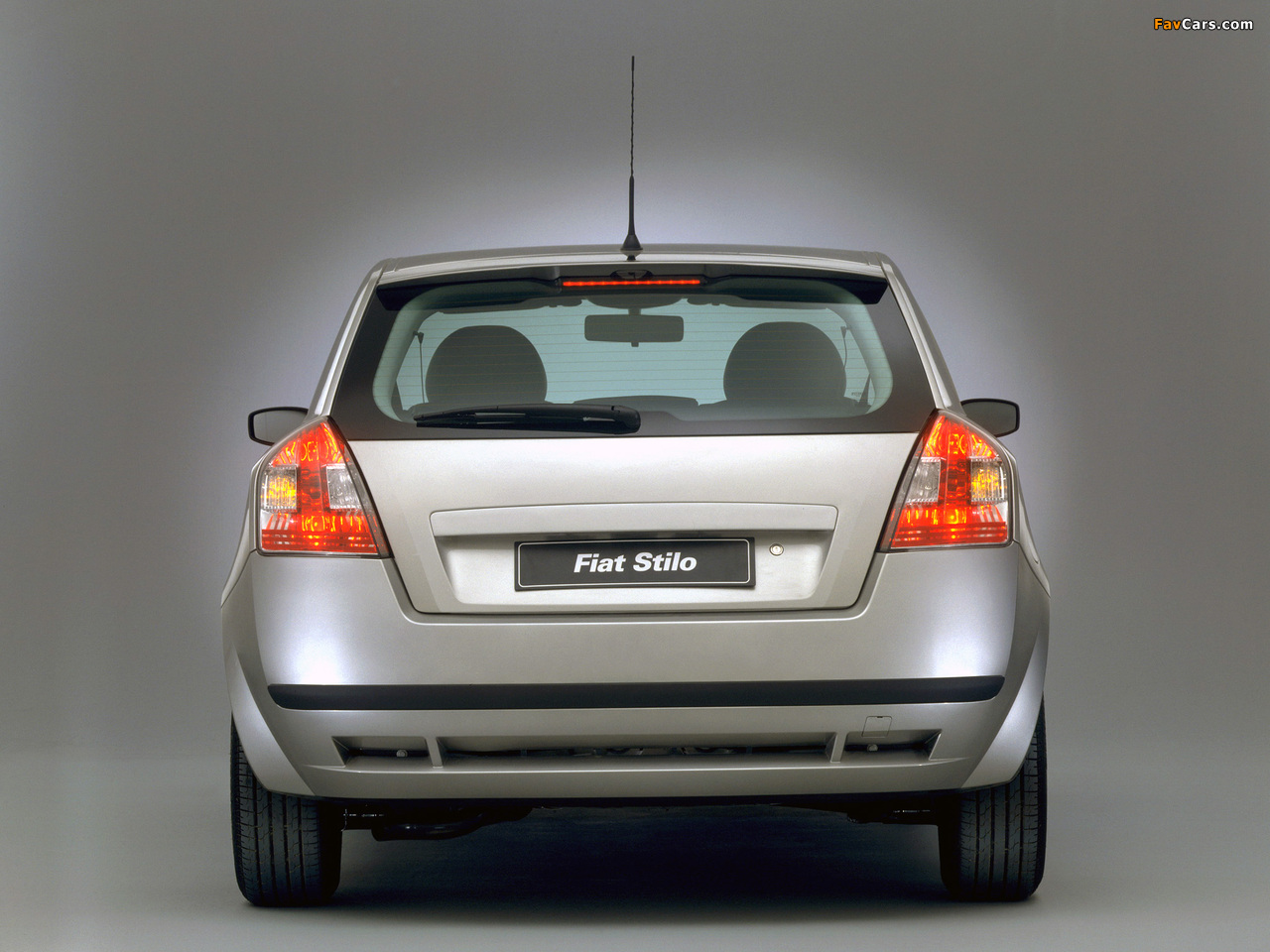 Pictures of Fiat Stilo 3-door (192) 2001–06 (1280 x 960)