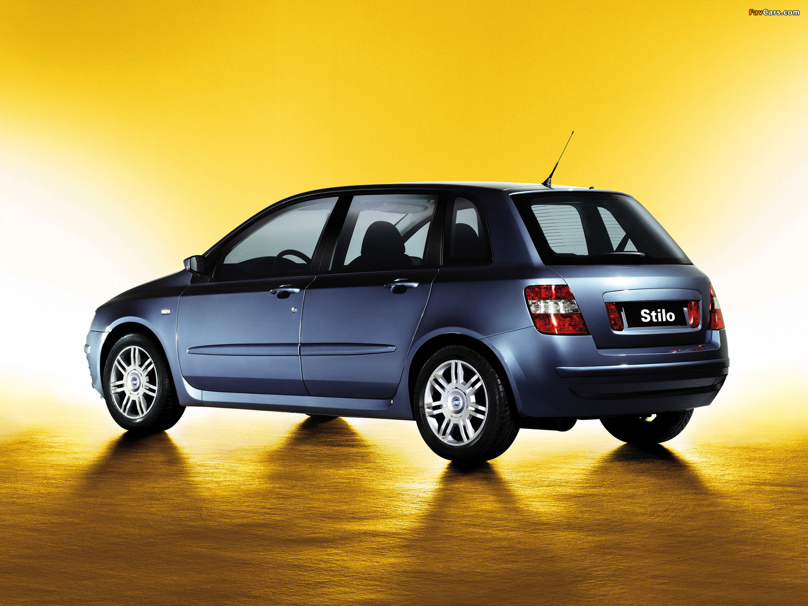 Pictures of Fiat Stilo 5-door (192) 2001–04 (1600 x 1200)