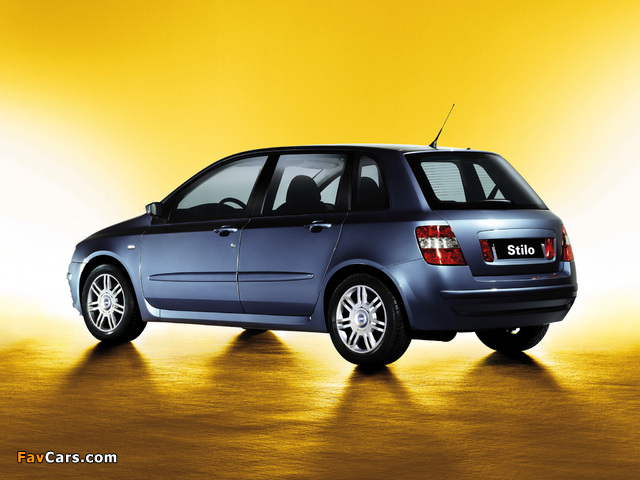 Pictures of Fiat Stilo 5-door (192) 2001–04 (640 x 480)