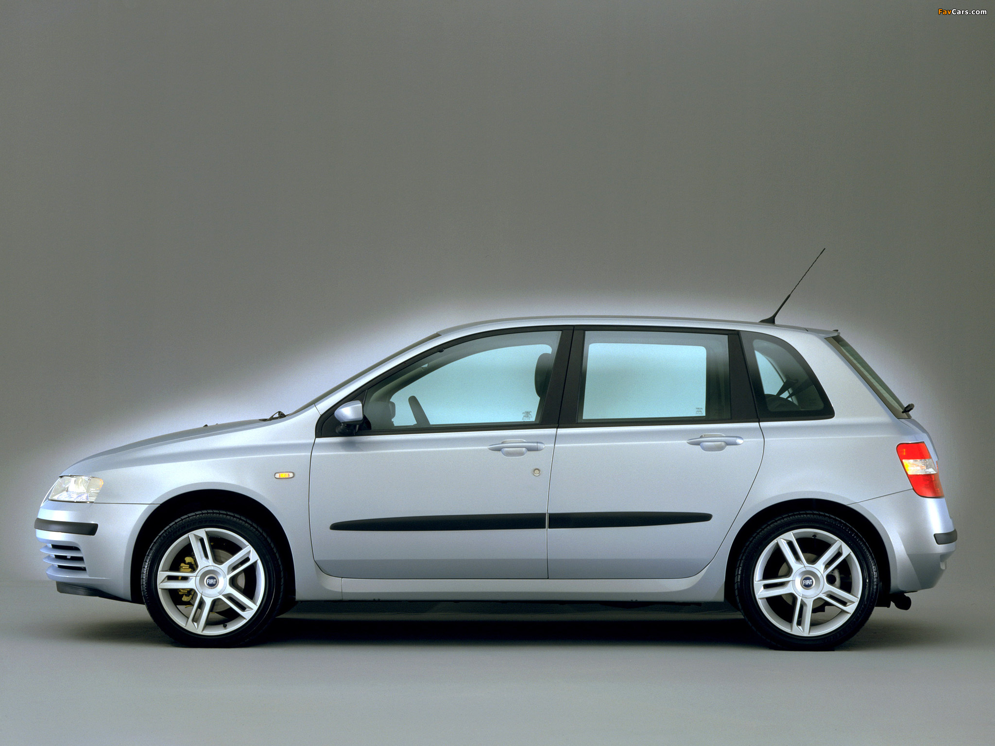 Fiat Stilo 5-door (192) 2001–04 wallpapers (2048 x 1536)