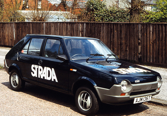 Fiat Strada 5-door UK-spec 1978–82 pictures
