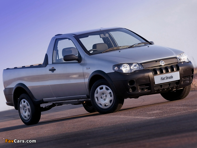 Fiat Strada ZA-spec 2005–12 pictures (640 x 480)
