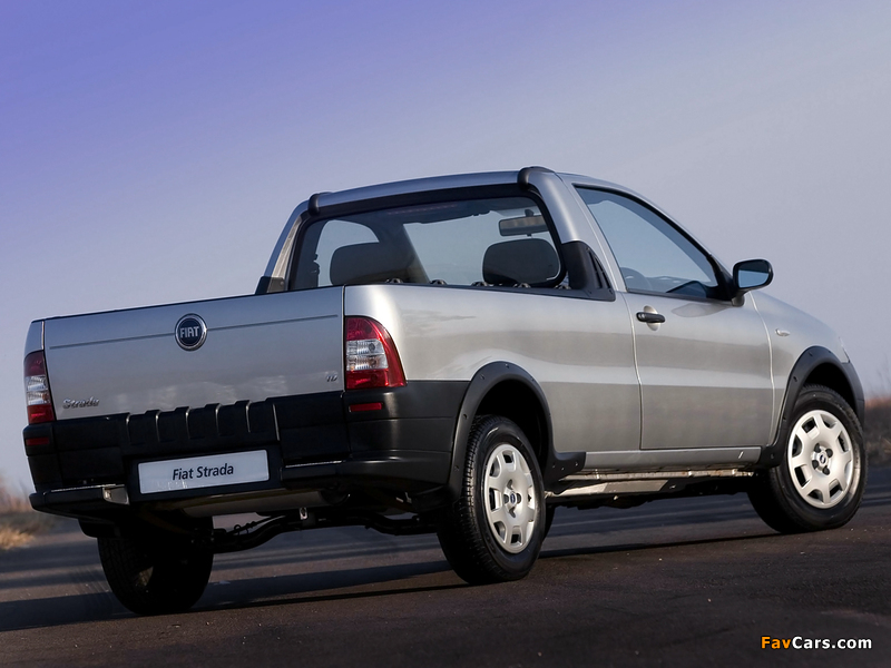 Images of Fiat Strada ZA-spec 2005–12 (800 x 600)