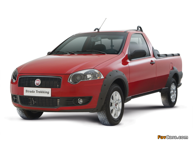 Photos of Fiat Strada Trekking CS 2009–12 (640 x 480)