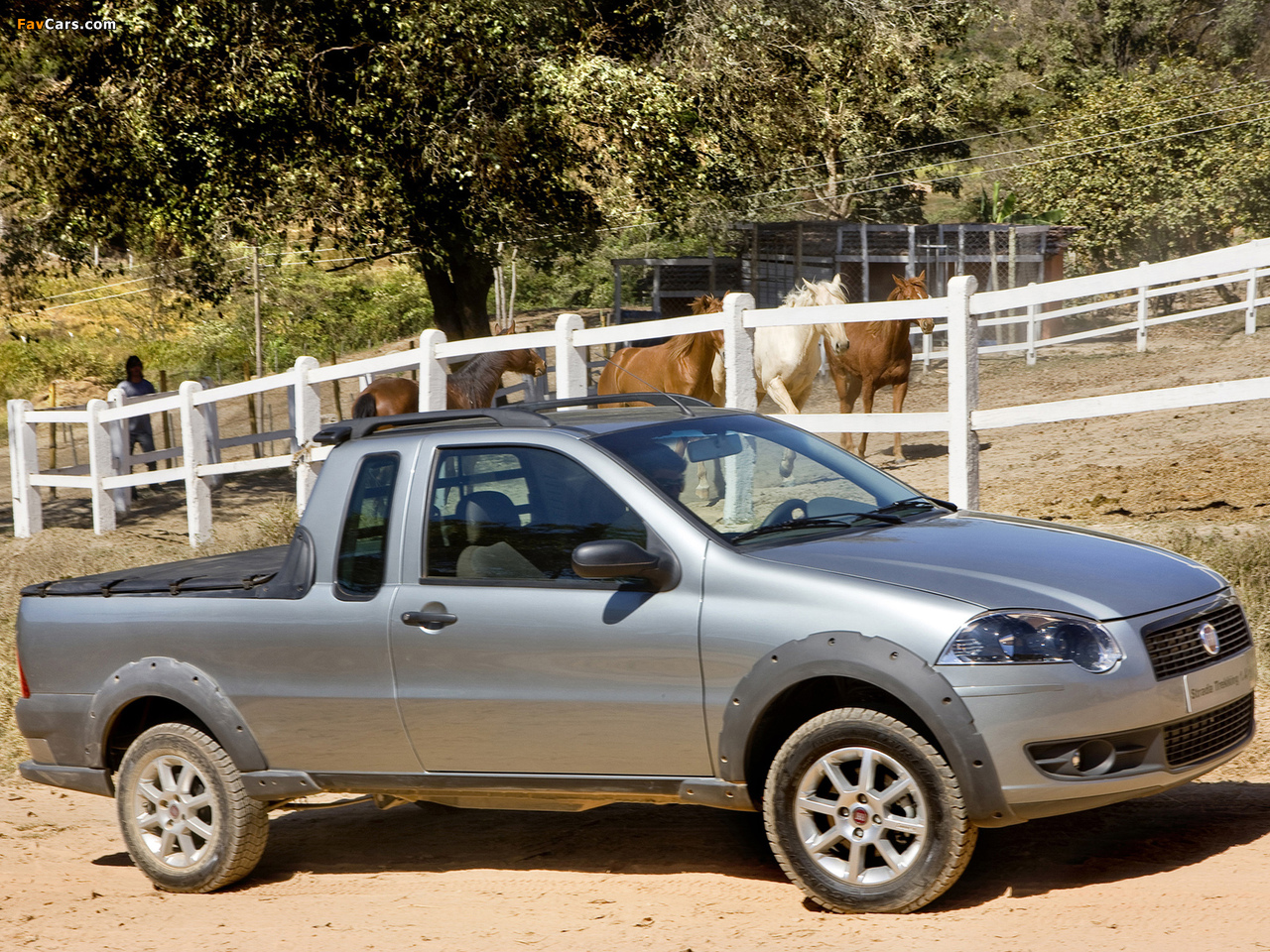 Photos of Fiat Strada Trekking CE 2009–12 (1280 x 960)