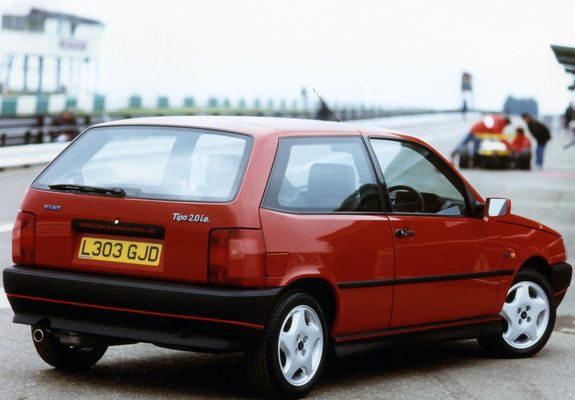 Fiat Tipo 2.0 i.e.16V UK-spec 1993–95 photos