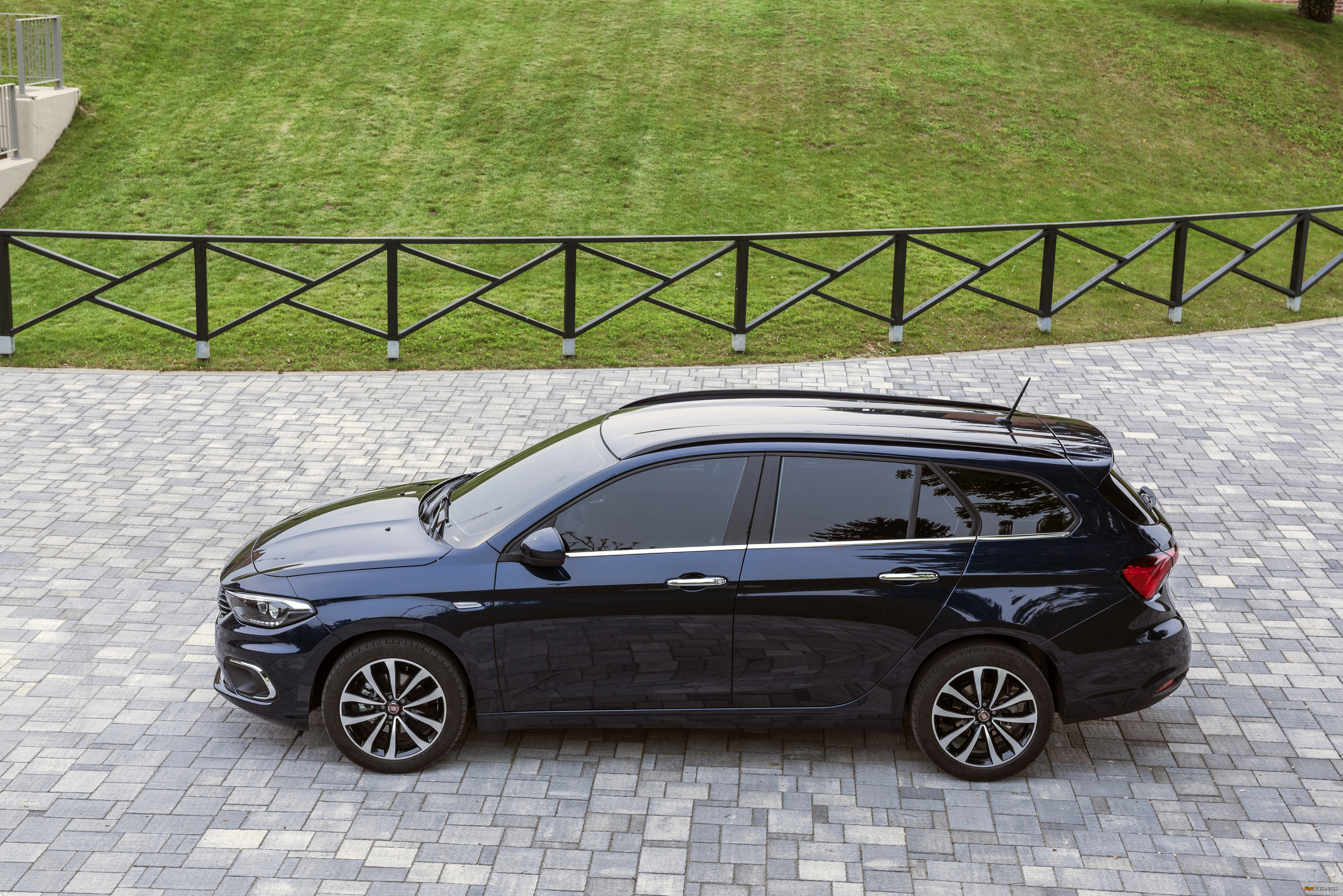 Fiat Tipo Station Wagon (357) 2016 images (4096 x 2734)