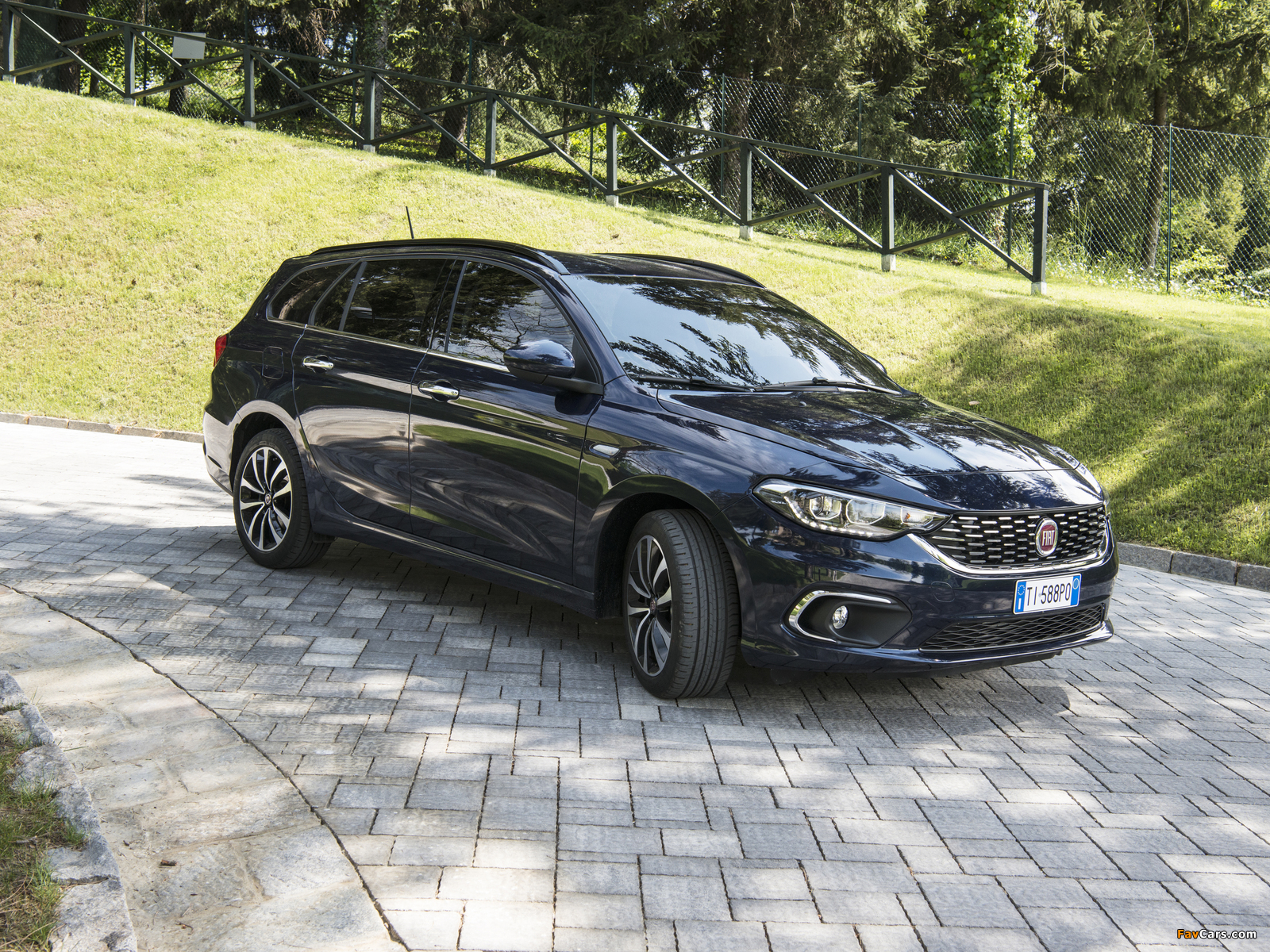 Fiat Tipo Station Wagon (357) 2016 pictures (1600 x 1200)