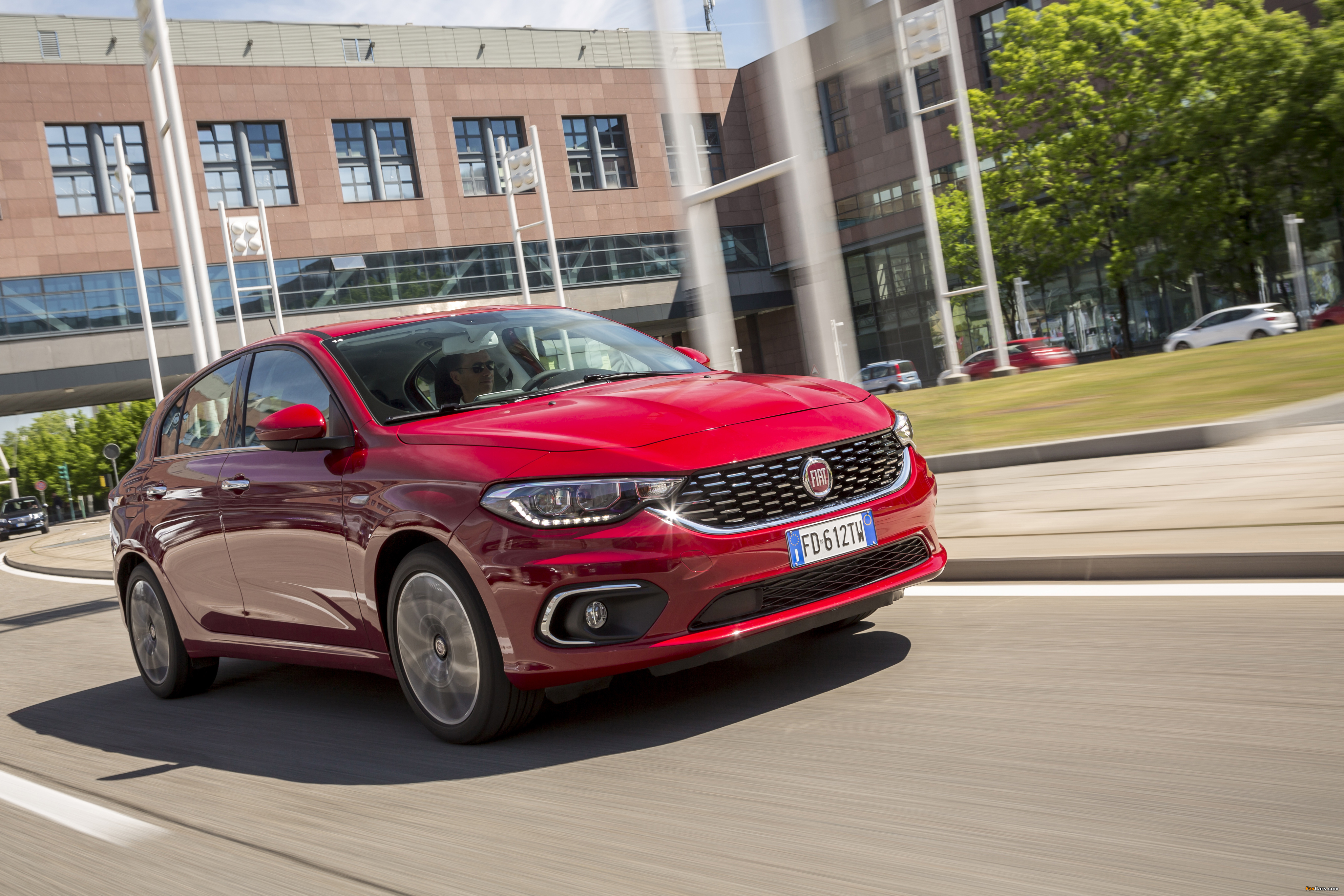 Images of Fiat Tipo 5-door (357) 2016 (4096 x 2731)