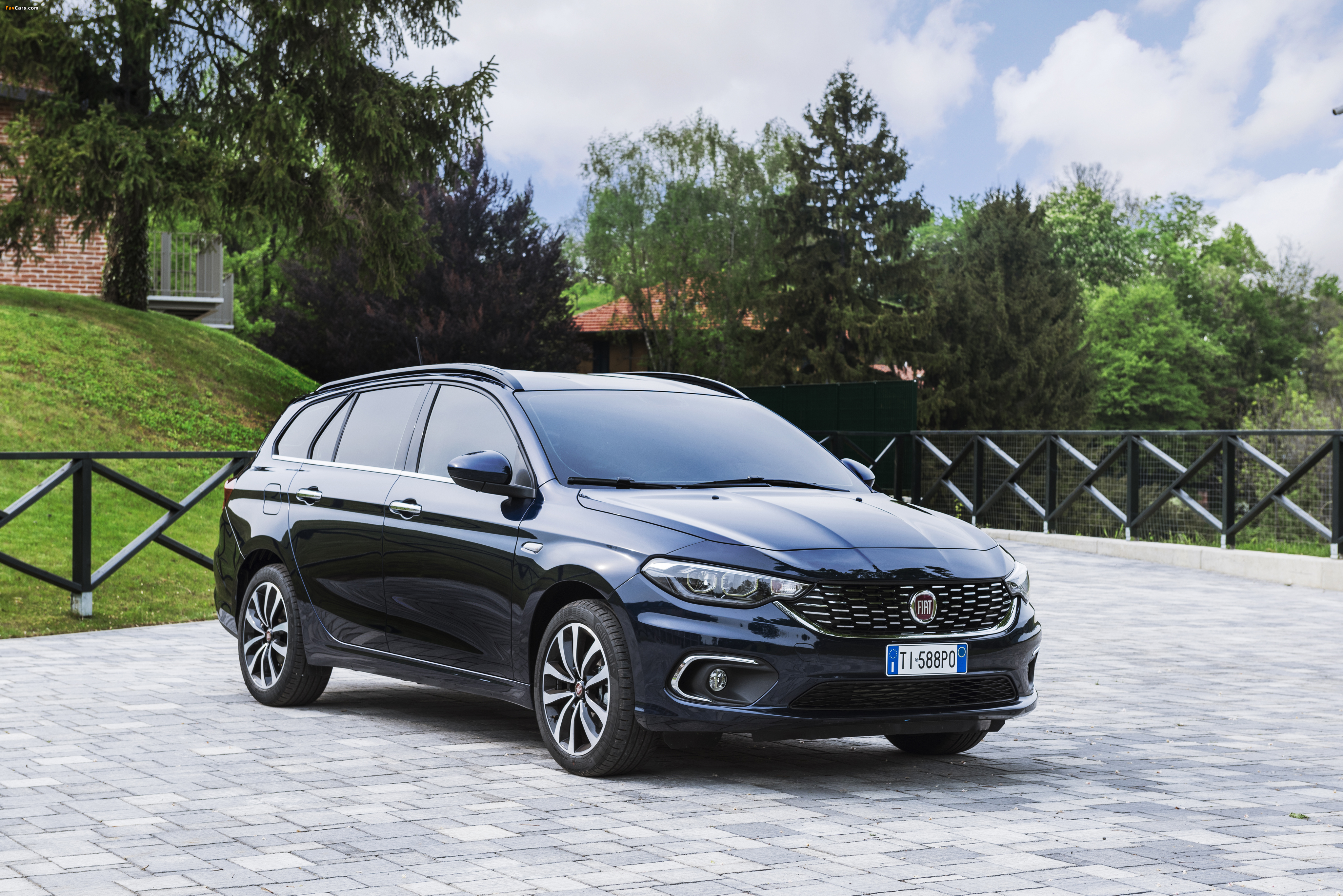 Images of Fiat Tipo Station Wagon (357) 2016 (4096 x 2734)