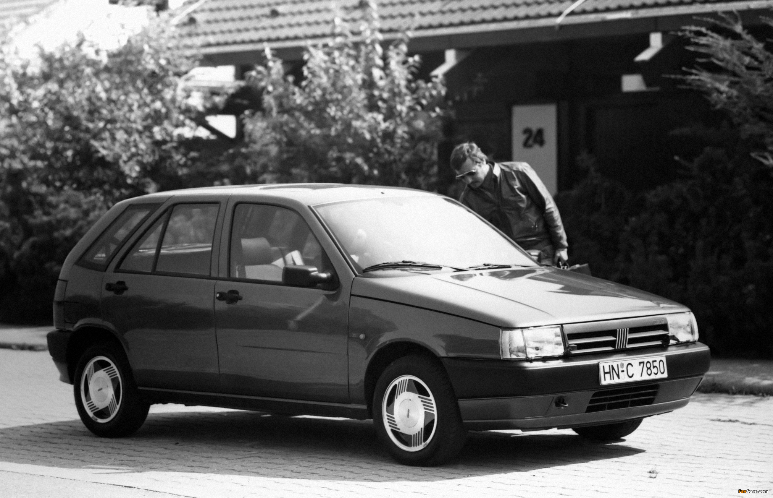 Photos of Fiat Tipo SX (160) 1991–93 (2613 x 1685)