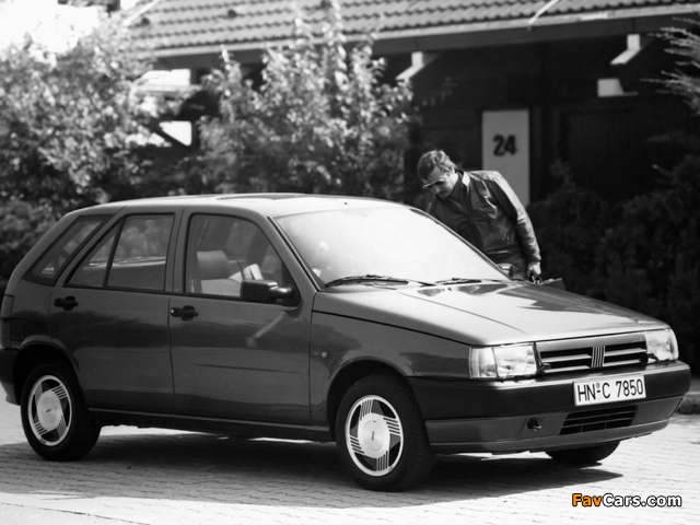 Photos of Fiat Tipo SX (160) 1991–93 (640 x 480)