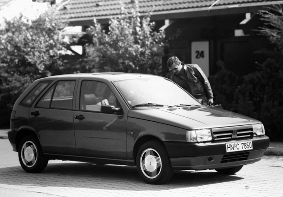 Photos of Fiat Tipo SX (160) 1991–93