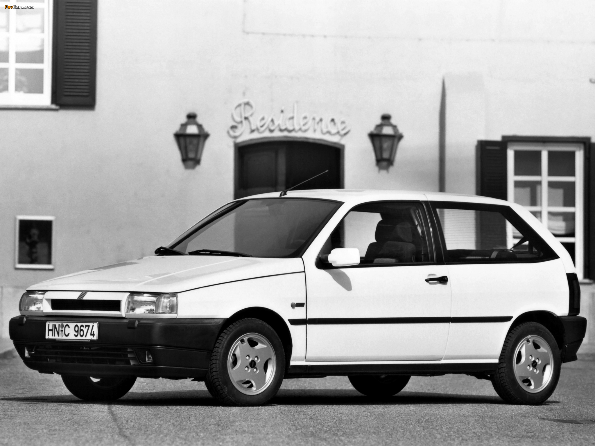 Photos of Fiat Tipo 3-door 1993–95 (2048 x 1536)