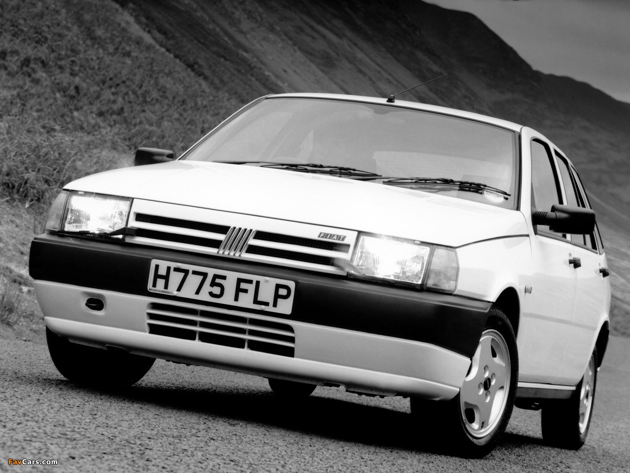 Pictures of Fiat Tipo UK-spec 1988–93 (1280 x 960)