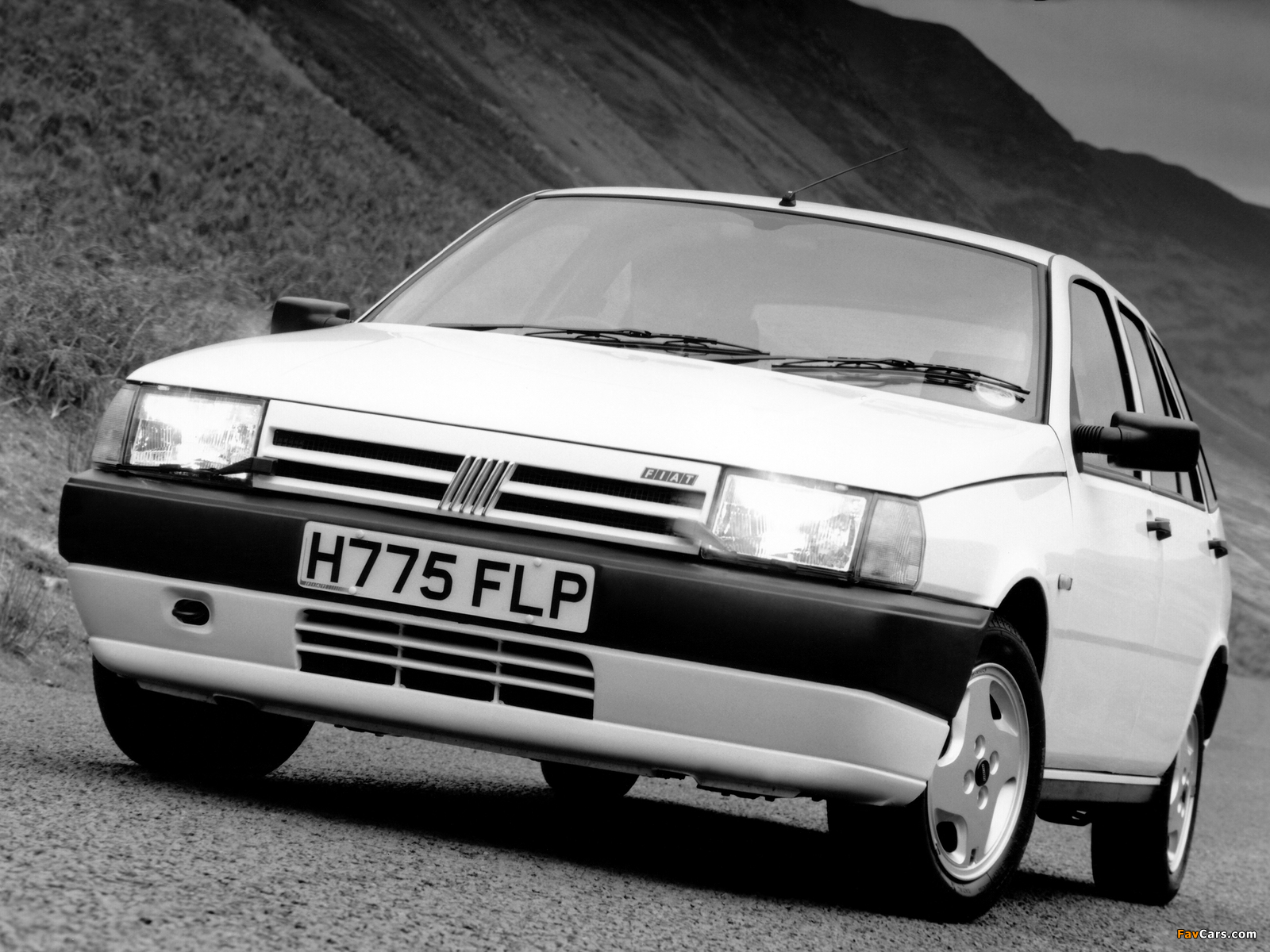 Pictures of Fiat Tipo UK-spec 1988–93 (1600 x 1200)