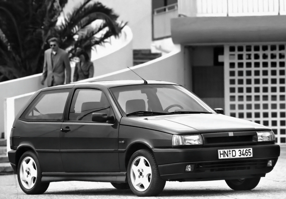 Pictures of Fiat Tipo 2.0 i.e.16V 1993–95