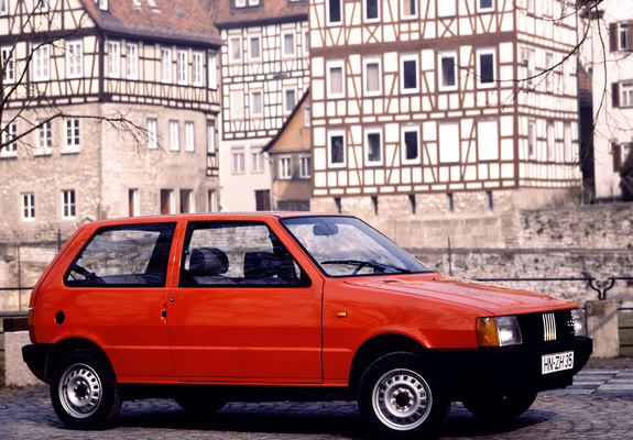 Fiat Uno 3-door (146) 1983–89 photos