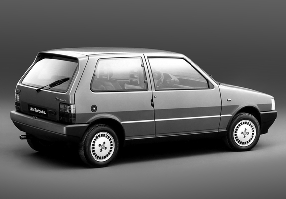 Fiat Uno Turbo i.e. (146) 1985–89 pictures