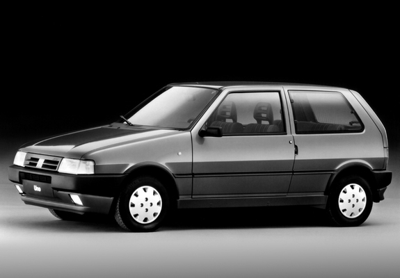 Fiat Uno 3-door 1989–95 photos