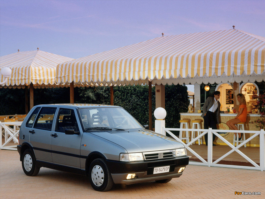 Fiat Uno 5-door 1989–95 wallpapers (1024 x 768)