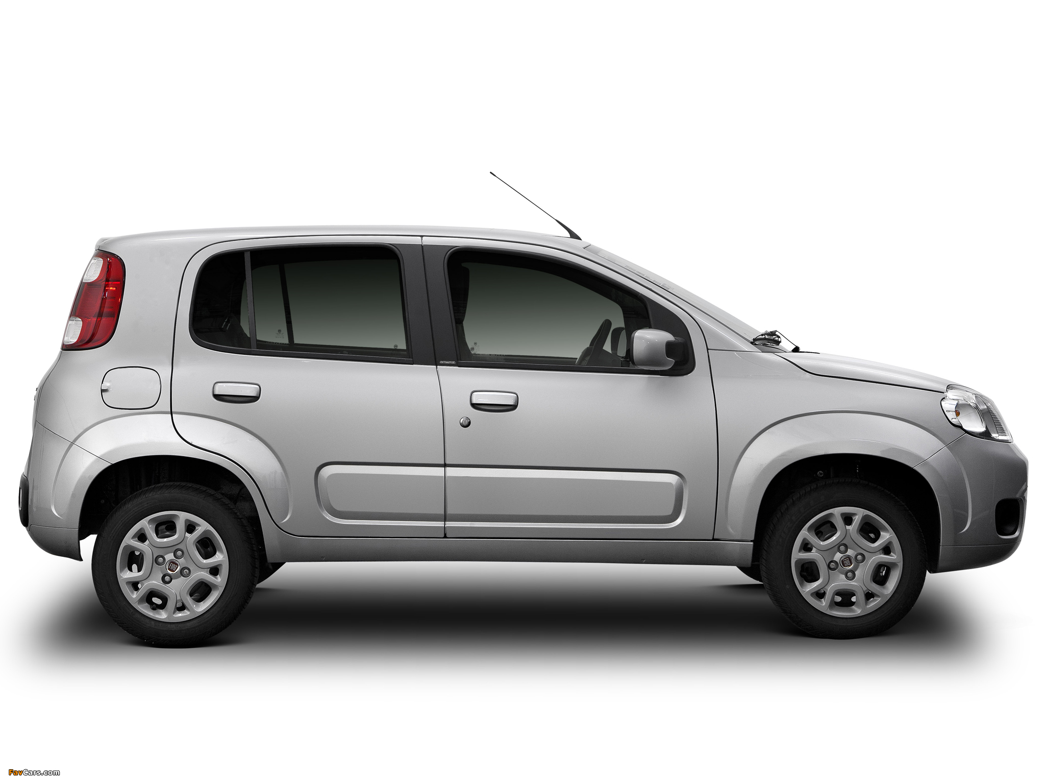Images of Fiat Uno Economy 5-door 2011 (2048 x 1536)