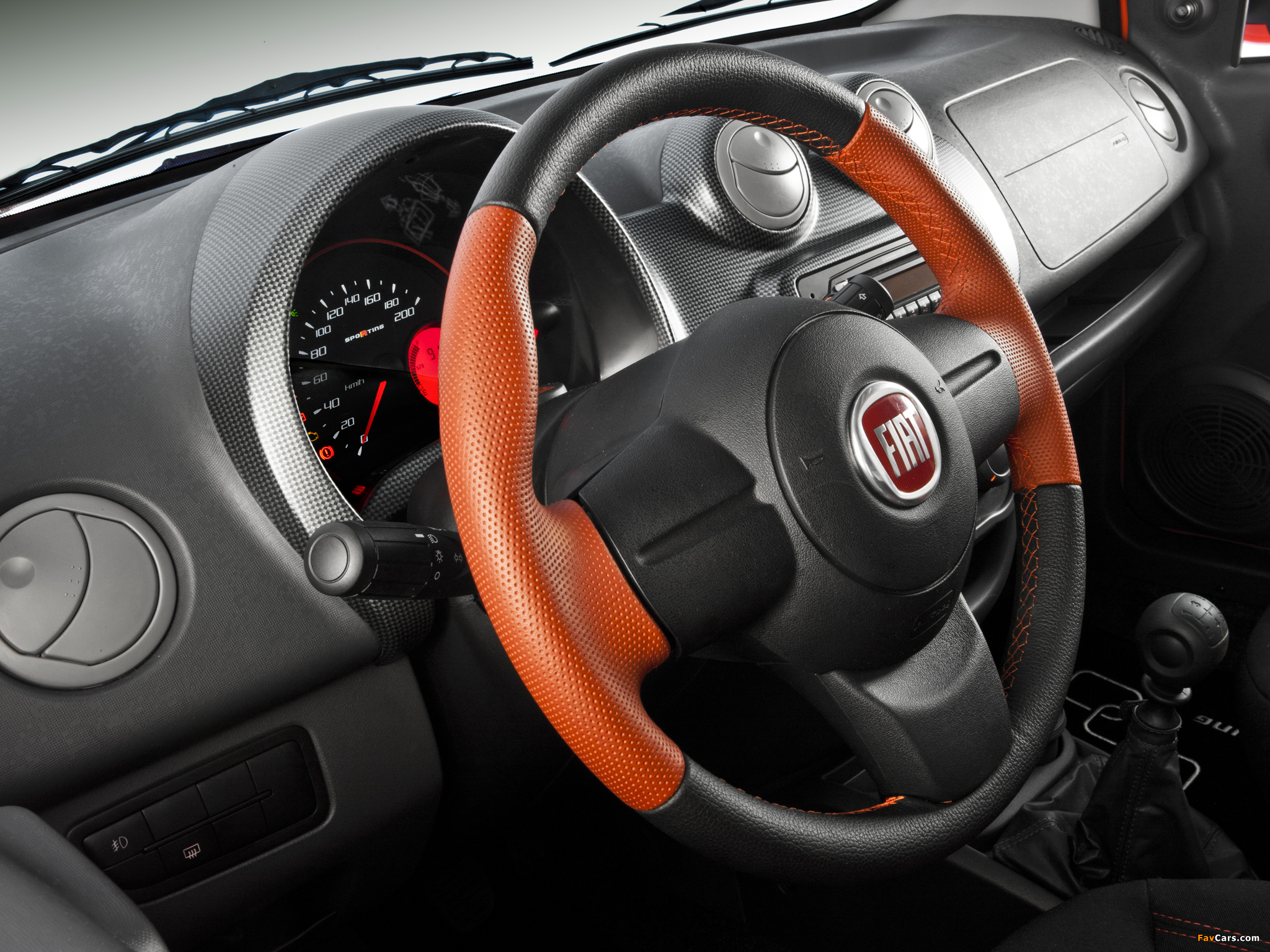 Images of Fiat Uno Sporting 3-door 2011–12 (2048 x 1536)