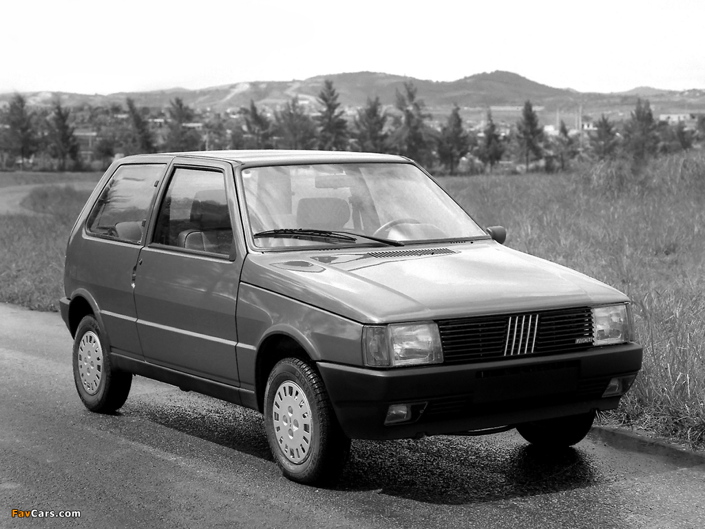 Photos of Fiat Uno SX BR-spec (146) 1984–86 (1024 x 768)