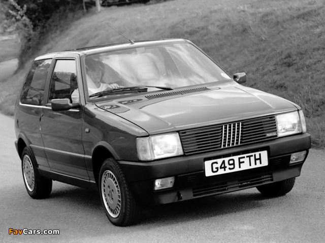 Photos of Fiat Uno Turbo i.e. UK-spec (146) 1985–89 (640 x 480)