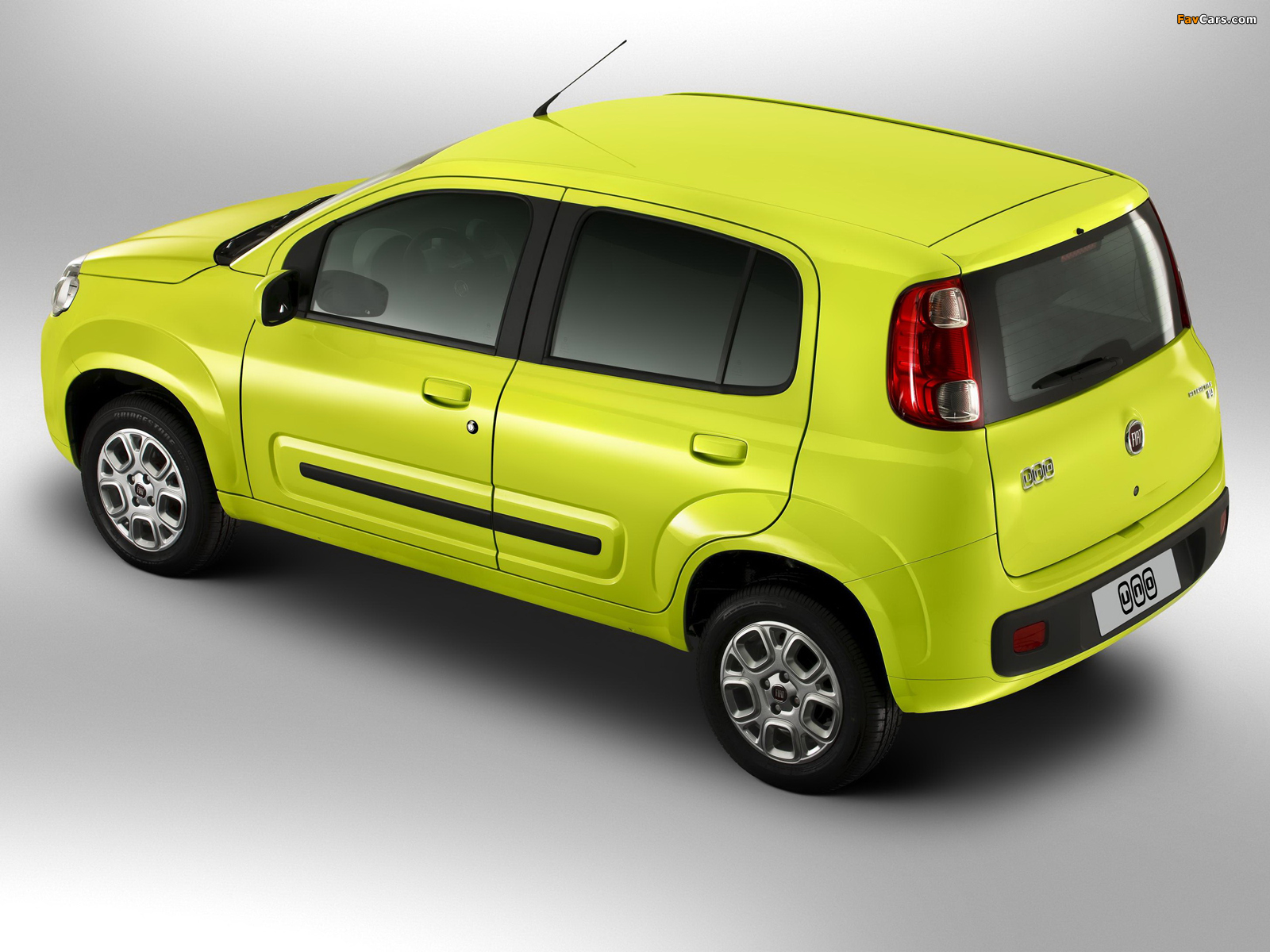 Photos of Fiat Uno Attractive 5-door 2010 (1600 x 1200)