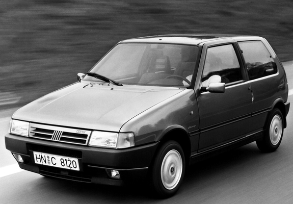 Pictures of Fiat Uno Turbo i.e. Racing (146) 1991–95