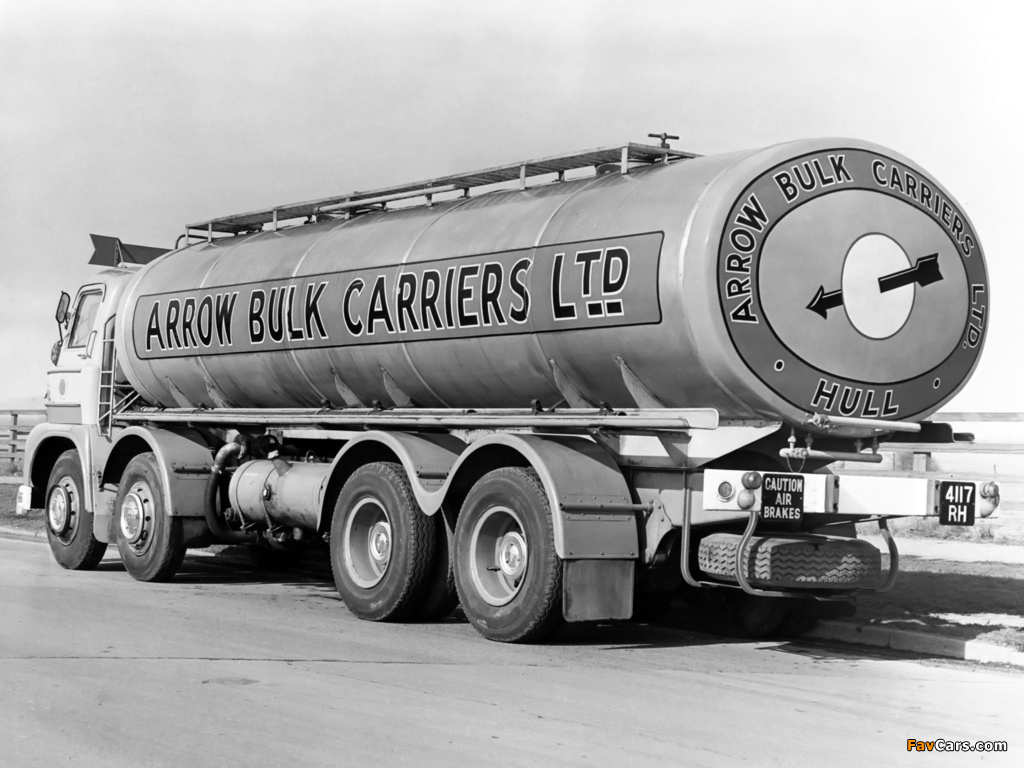 Images of Foden KE6/24 8x4 Tanker (S21) 1961–72 (1024 x 768)