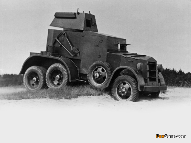 Photos of Ford All Terrain Armored Car 1936 (640 x 480)