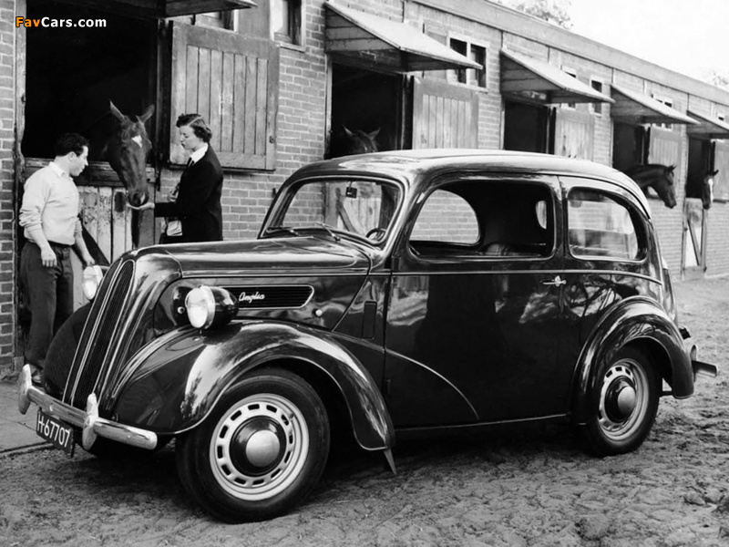 Photos of Ford Anglia Tudor Saloon (E494A) 1949–53 (800 x 600)