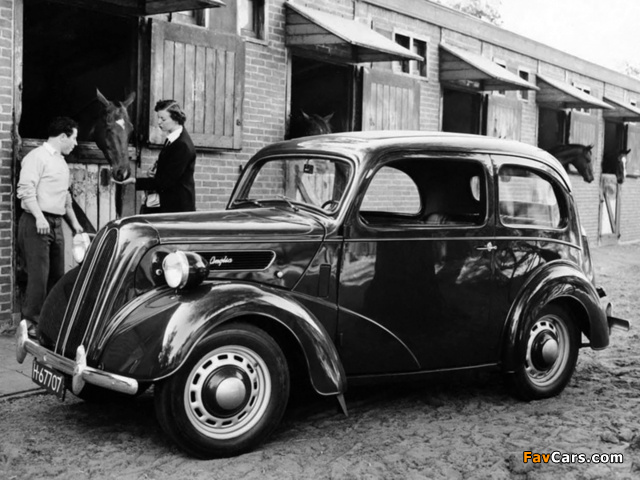 Photos of Ford Anglia Tudor Saloon (E494A) 1949–53 (640 x 480)