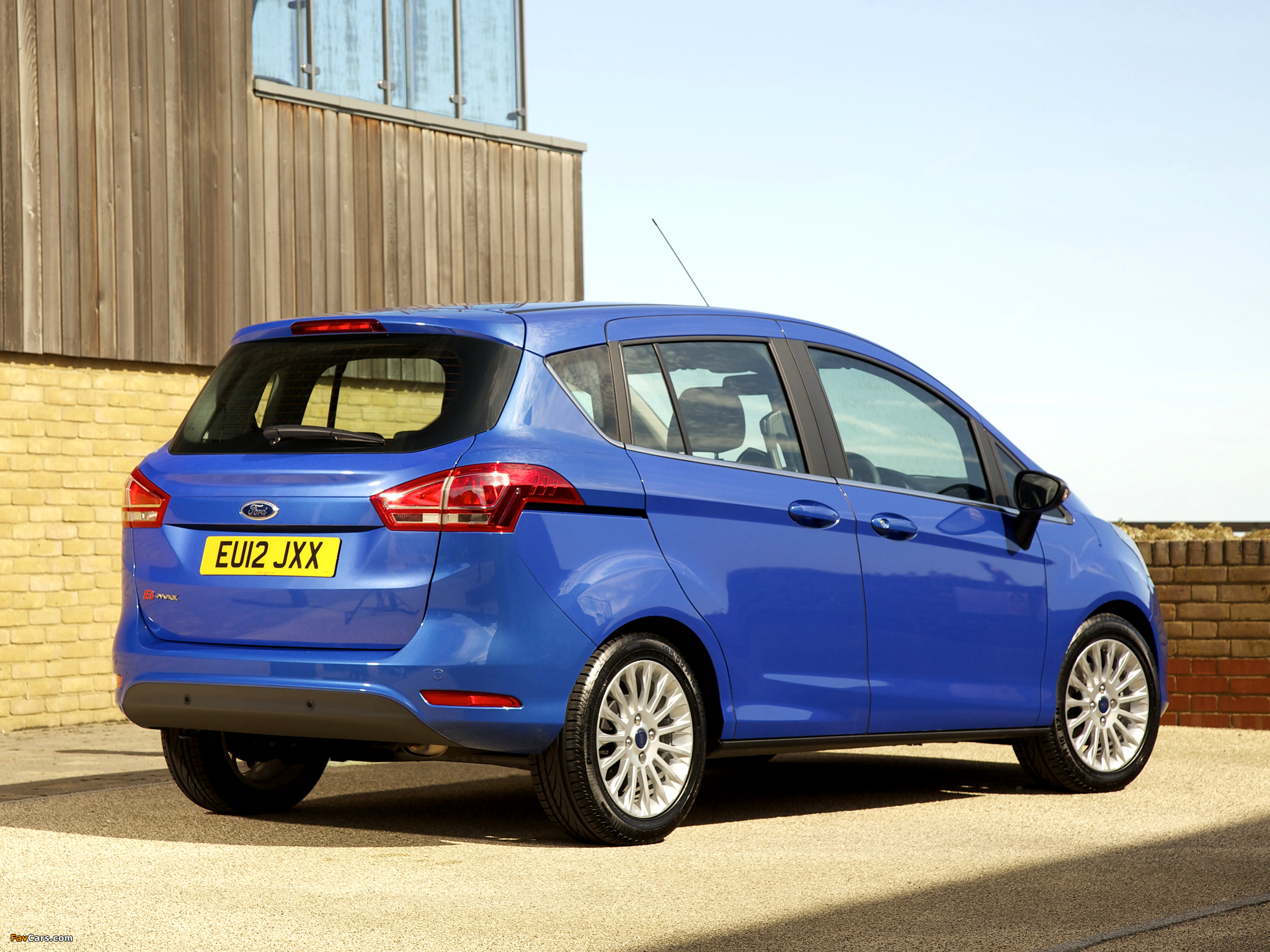 Ford B-MAX UK-spec 2012 pictures (2048 x 1536)