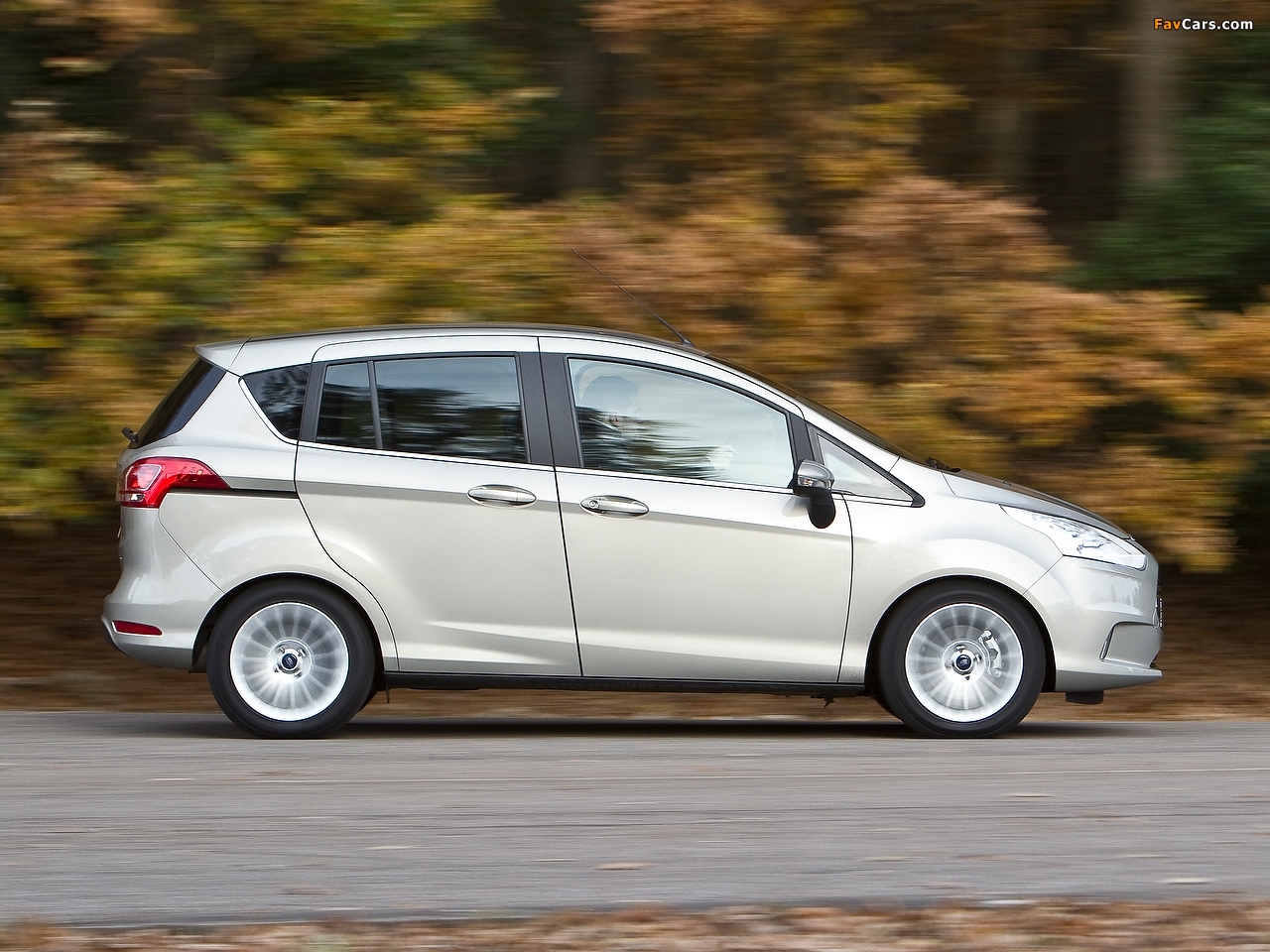 Images of Ford B-MAX UK-spec 2012 (1280 x 960)