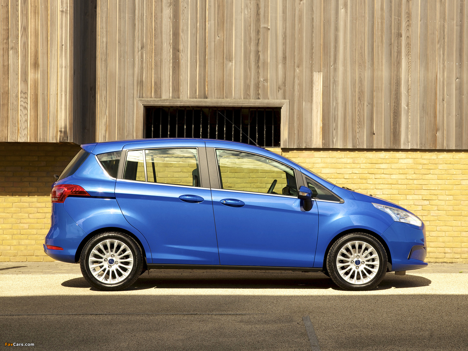 Pictures of Ford B-MAX UK-spec 2012 (1600 x 1200)