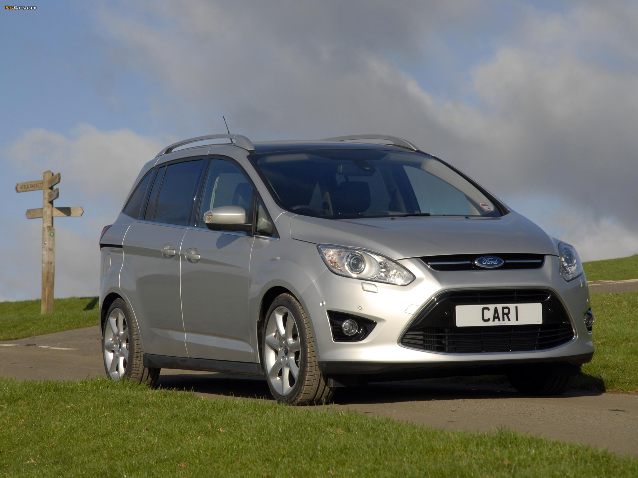 Ford Grand C-MAX UK-spec 2010 wallpapers (2048 x 1536)