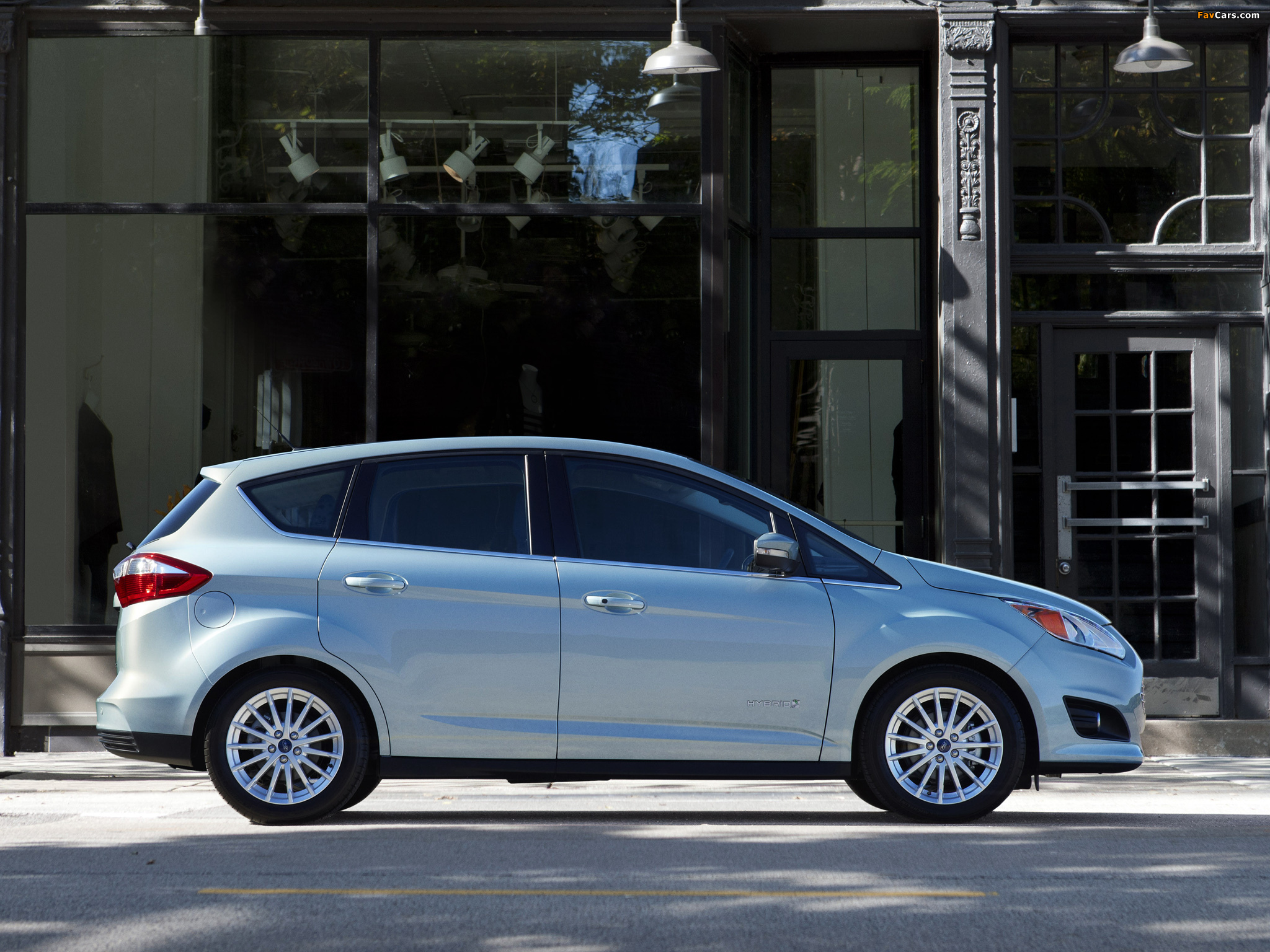 Ford C-MAX Hybrid 2011 wallpapers (2048 x 1536)