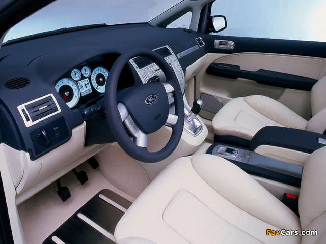 Images of Ford Focus C-MAX Concept 2002 (640 x 480)