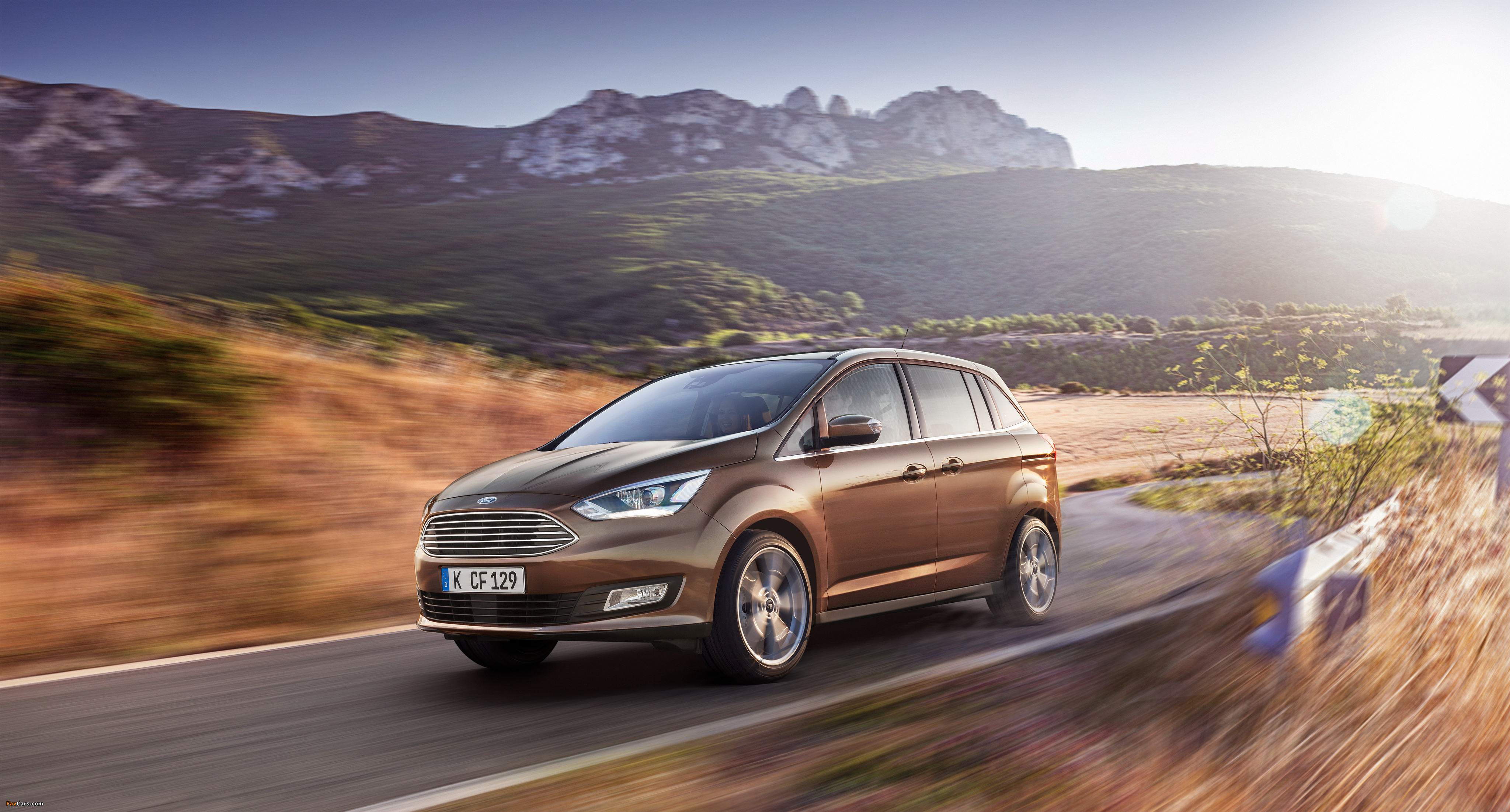 Images of Ford Grand C-MAX 2015 (4096 x 2203)