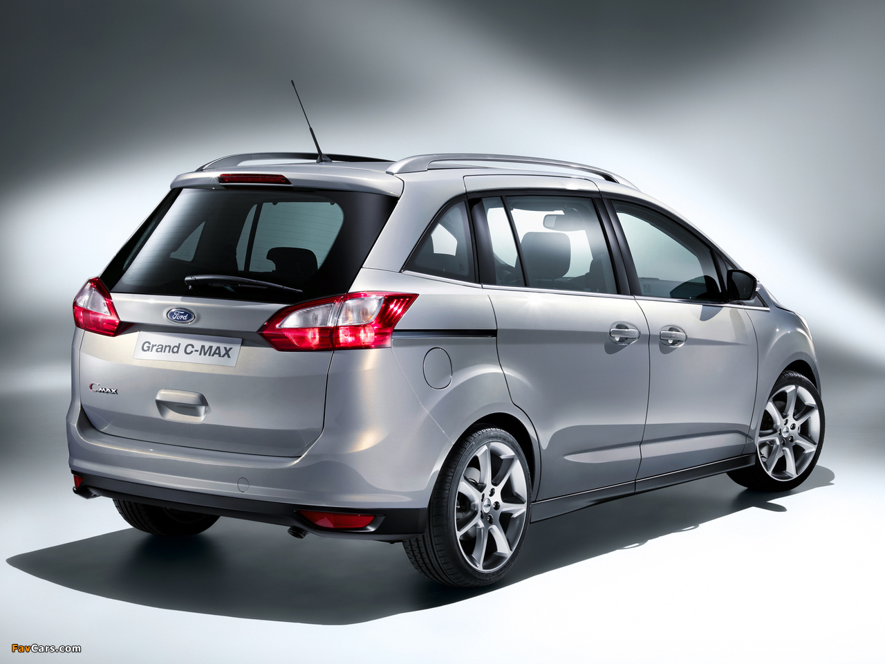Photos of Ford Grand C-MAX 2010 (1280 x 960)