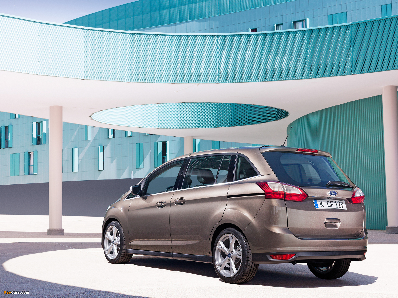 Photos of Ford Grand C-MAX 2015 (1600 x 1200)
