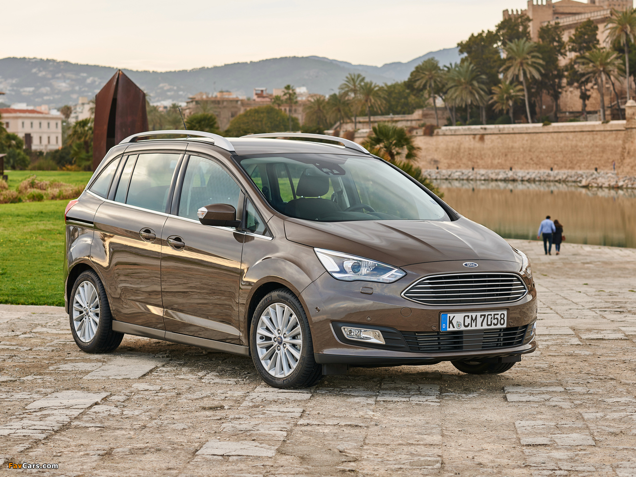 Pictures of Ford Grand C-MAX 2015 (1280 x 960)